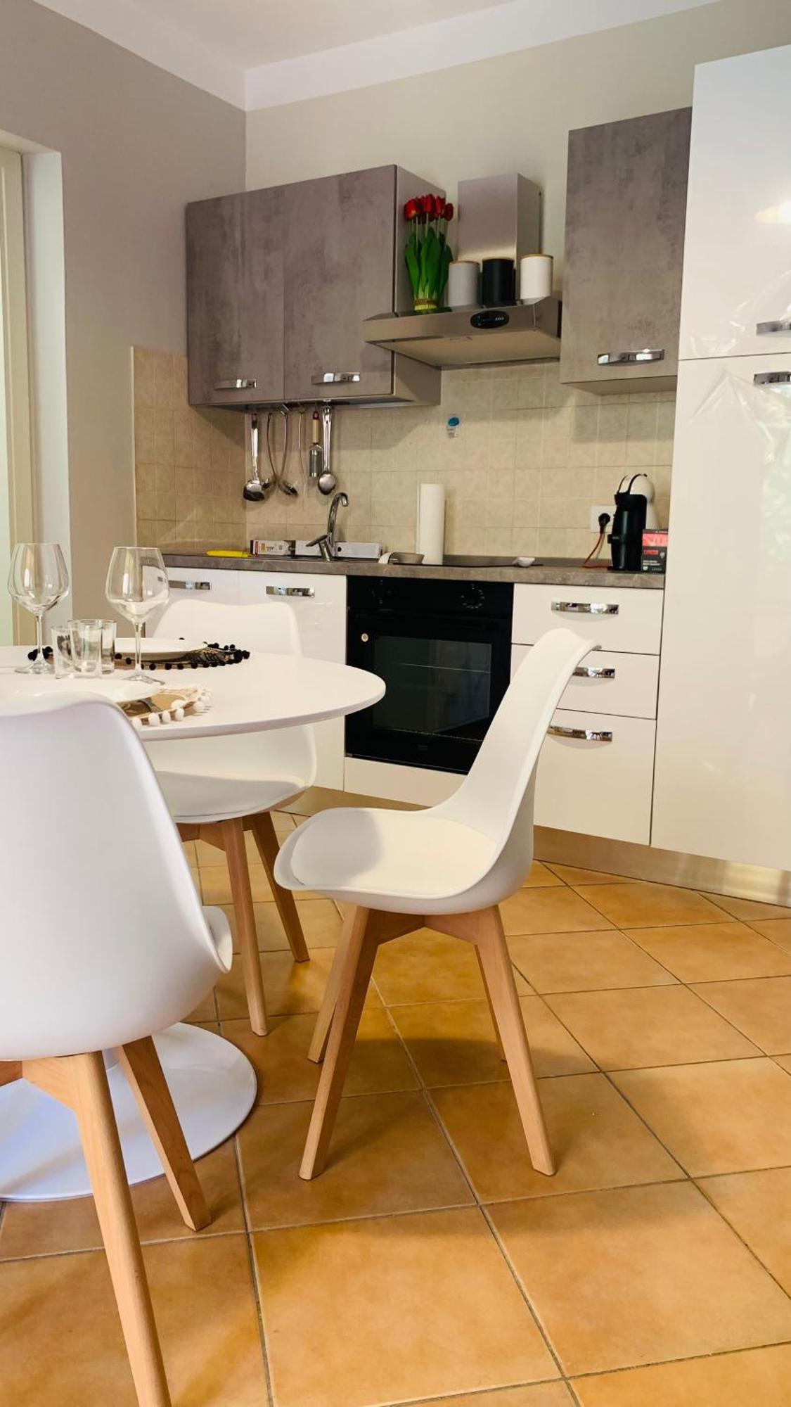 Nest House - Esclusivo Appartamento Marina Di Olbia- Mater Olbia - Beaches - Close To The Airport - Private Parking- Full Comforts - 外观 照片