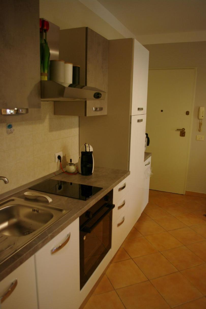 Nest House - Esclusivo Appartamento Marina Di Olbia- Mater Olbia - Beaches - Close To The Airport - Private Parking- Full Comforts - 外观 照片
