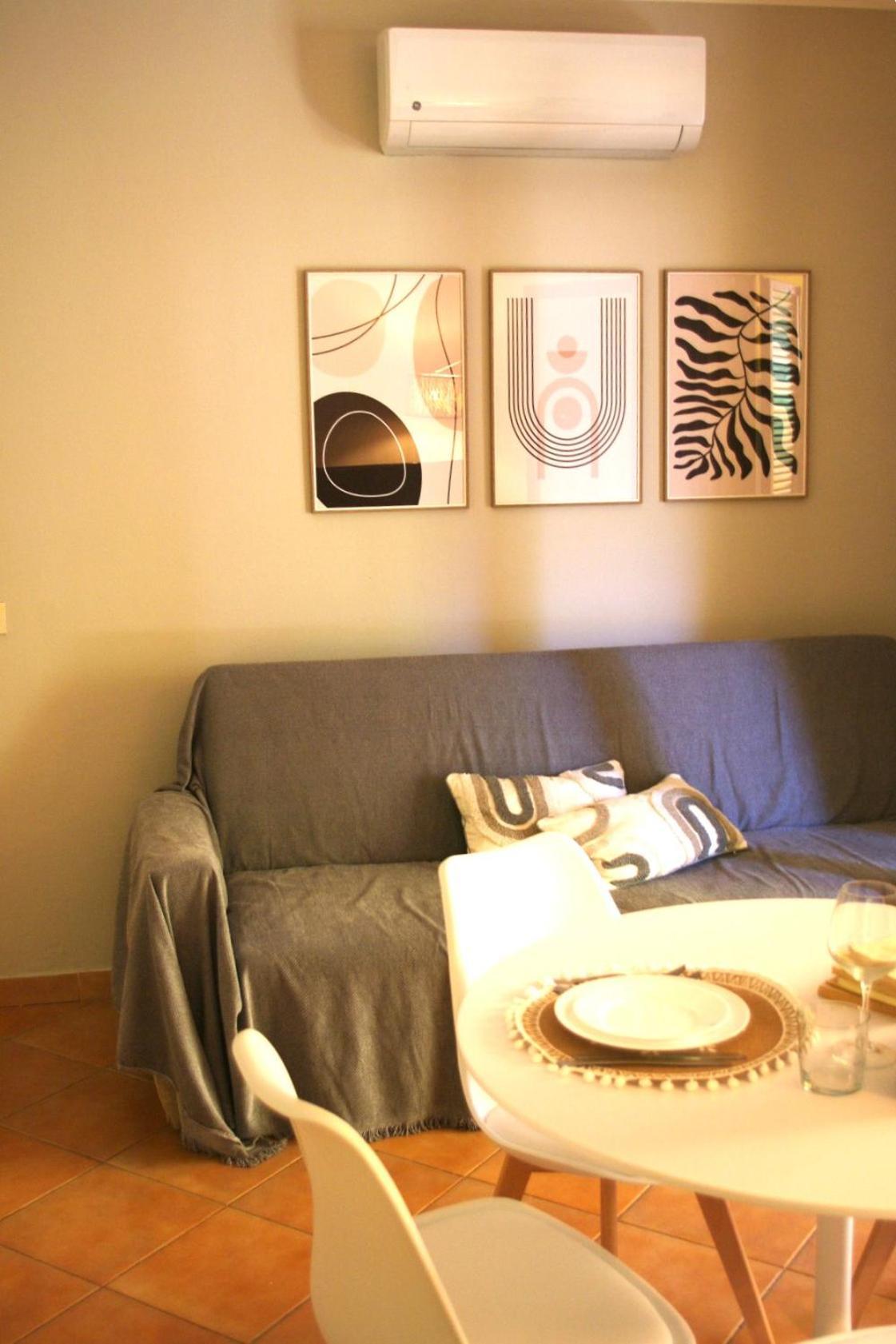 Nest House - Esclusivo Appartamento Marina Di Olbia- Mater Olbia - Beaches - Close To The Airport - Private Parking- Full Comforts - 外观 照片
