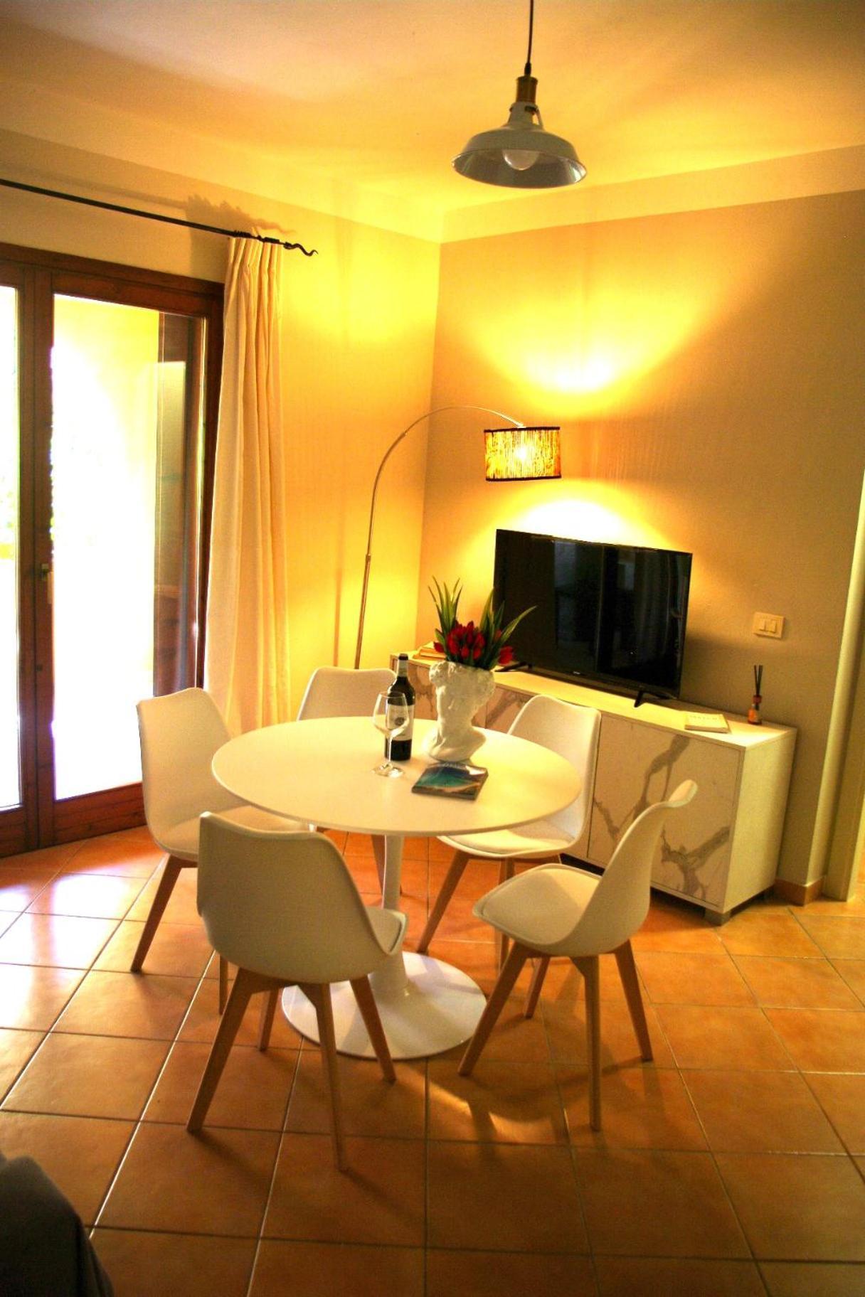 Nest House - Esclusivo Appartamento Marina Di Olbia- Mater Olbia - Beaches - Close To The Airport - Private Parking- Full Comforts - 外观 照片